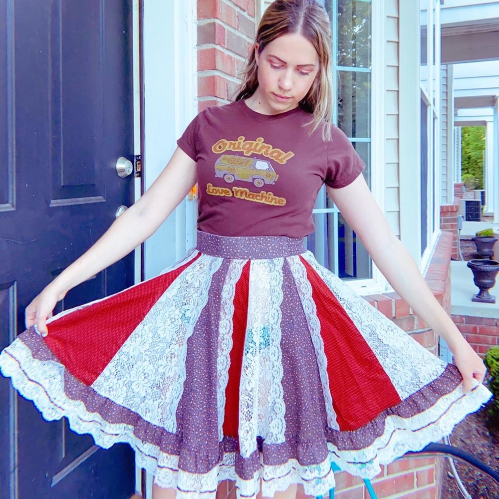 Fabulous Lace Square Dancing Skirt!!